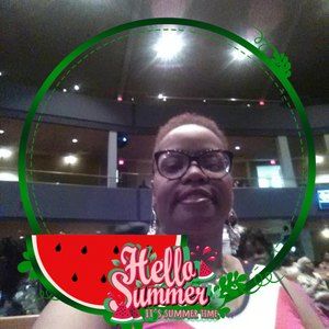 Meet your Posher, Tara